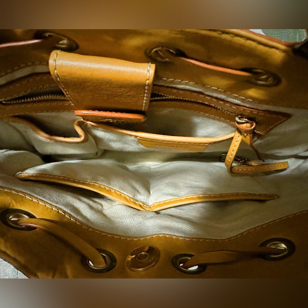 Vintage 90s Y2K Michael Kors Shoulder Bag  Gold soft Leather work and school bag - Picture 7 of 17